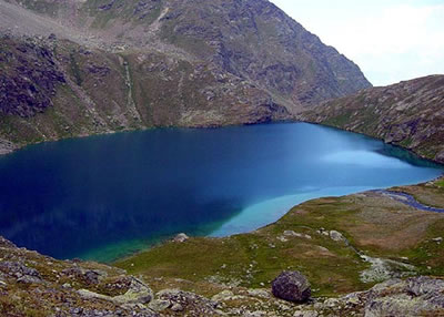 laghi delle laures