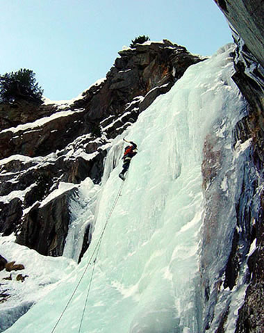 cascata_vertigine_di_porcellana