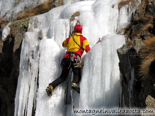 cascata di chamil