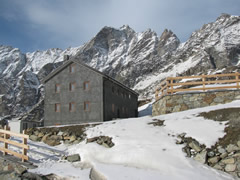 rifugio_duca_degli_abruzzi